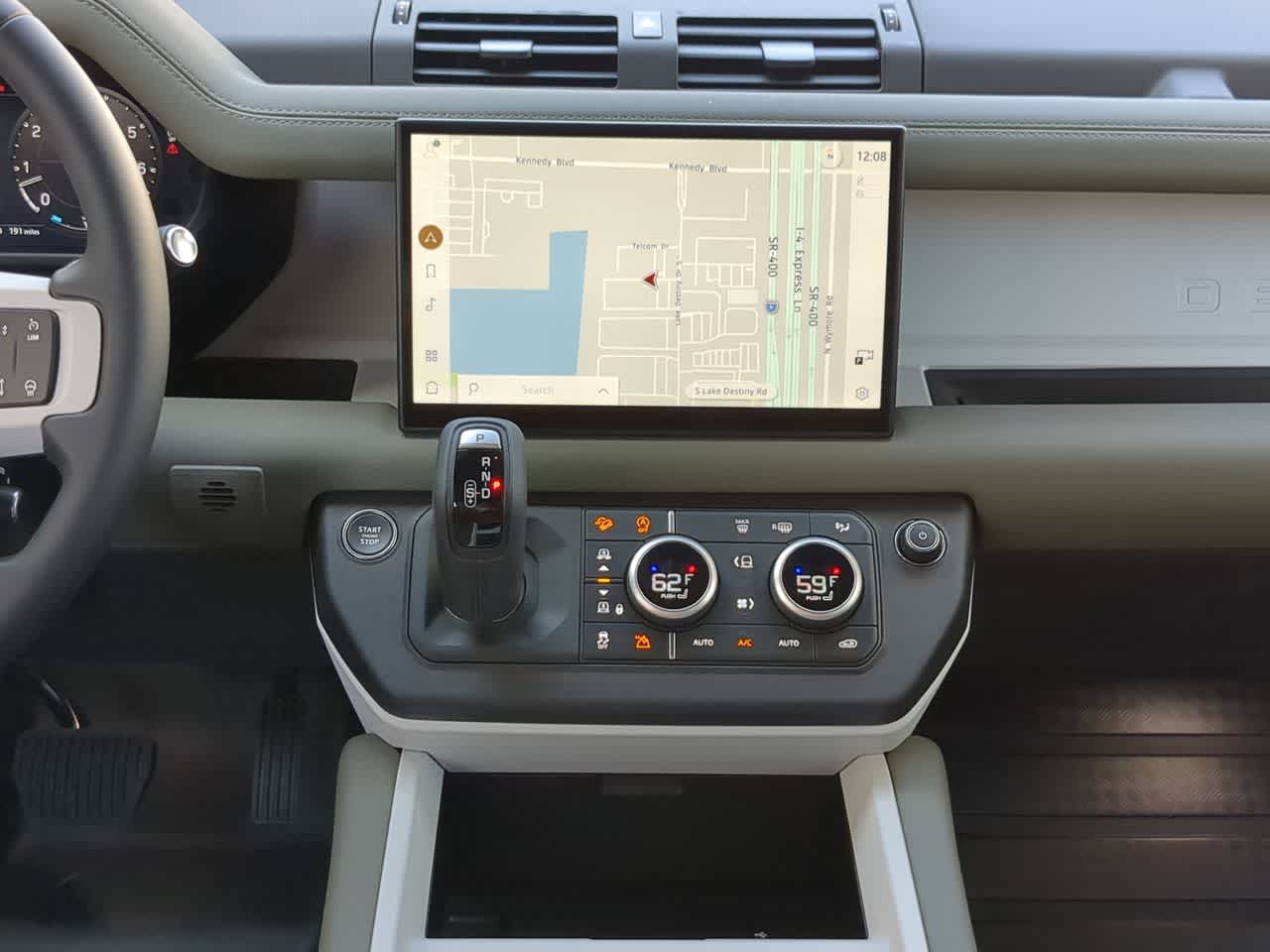 Thumbnail: 2025 Land Rover Defender - 30