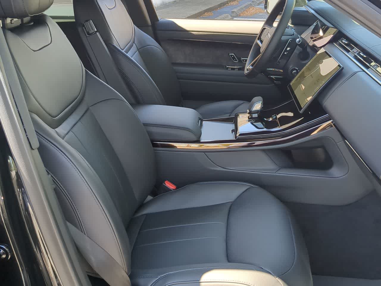 Thumbnail: 2026 Land Rover Range Rover Sport - 24