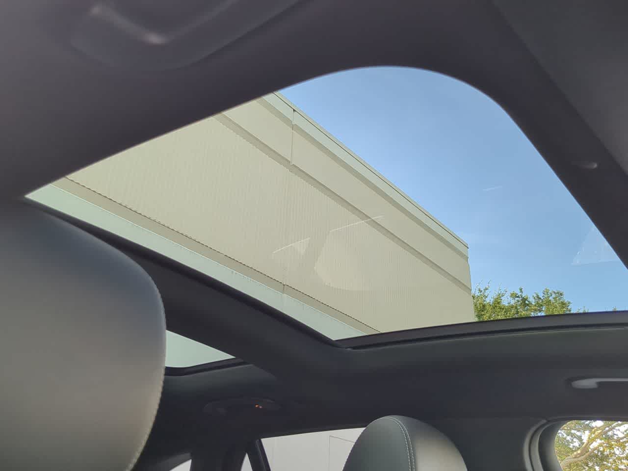 Thumbnail: 2020 Mercedes-Benz GLC - 19