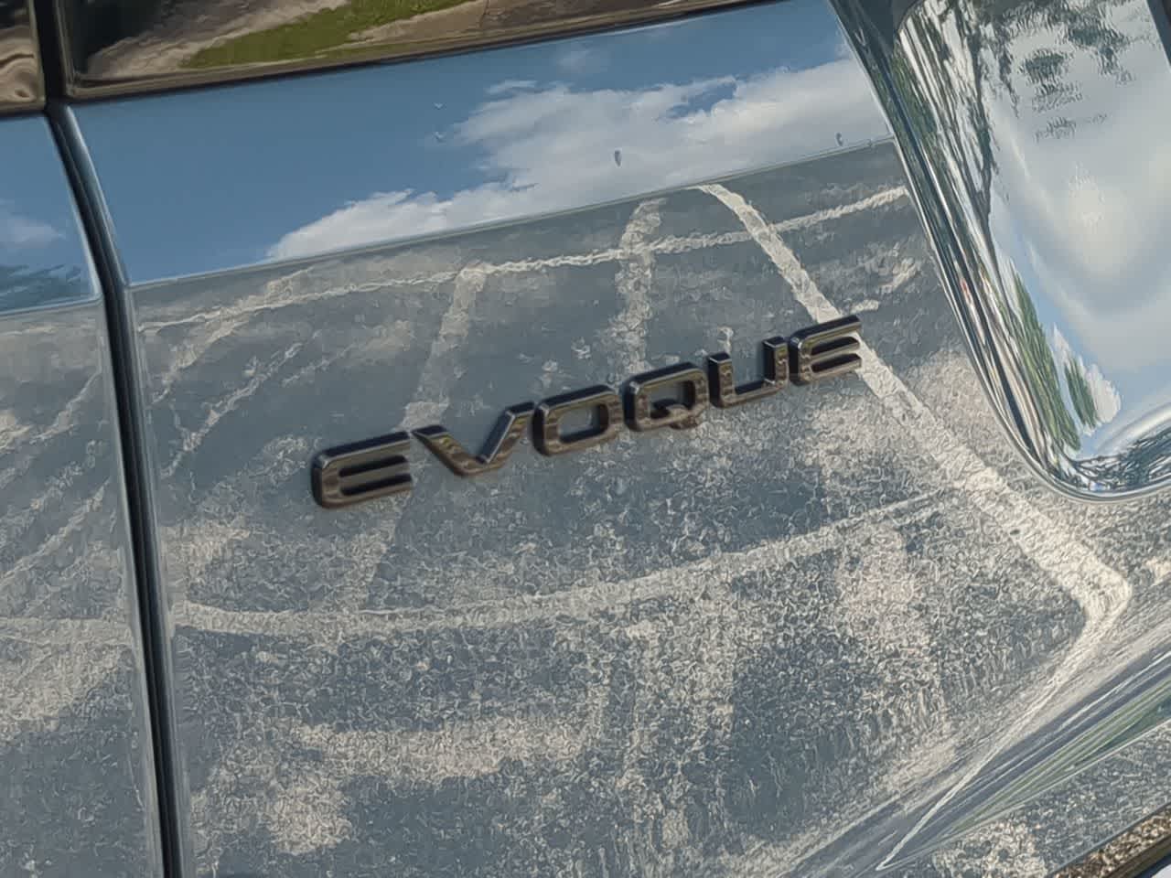 Thumbnail: 2026 Land Rover Range Rover Evoque - 13