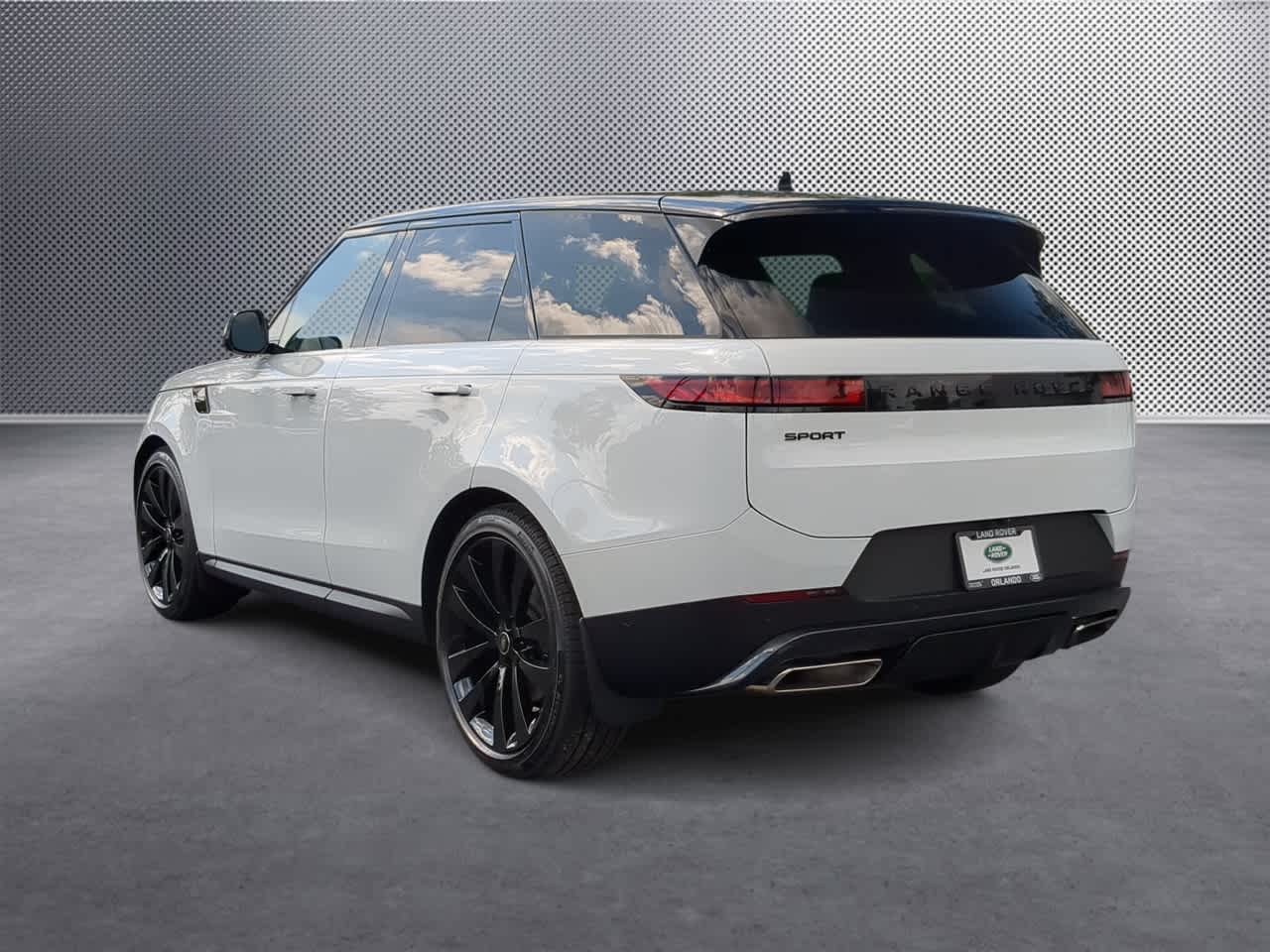 Thumbnail: 2025 Land Rover Range Rover Sport - 6