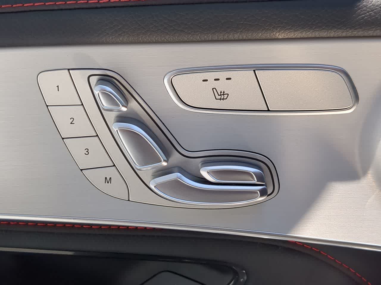 Thumbnail: 2022 Mercedes-Benz GLC - 17