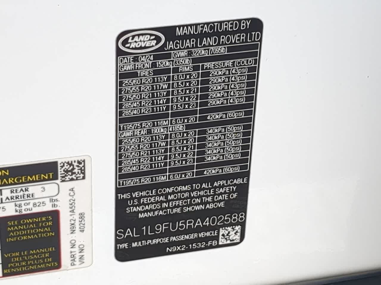 Thumbnail: 2024 Land Rover Range Rover Sport - 39