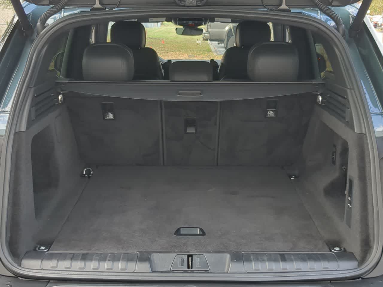 Thumbnail: 2025 Land Rover Range Rover Sport - 37