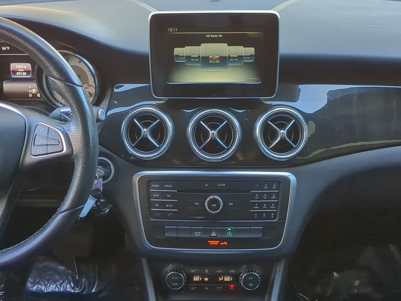 Thumbnail: 2016 Mercedes-Benz CLA - 27