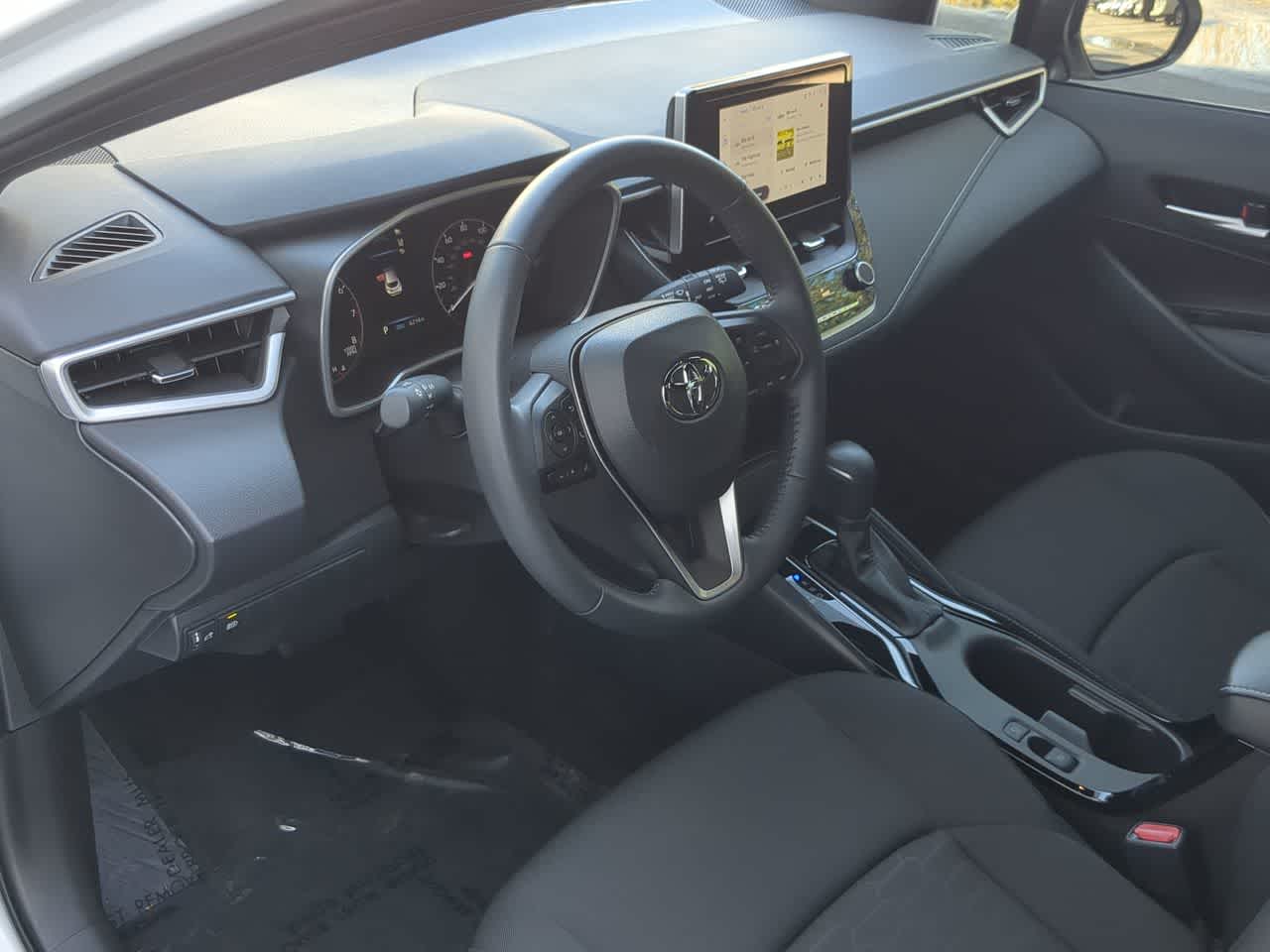 Thumbnail: 2025 Toyota Corolla - 10