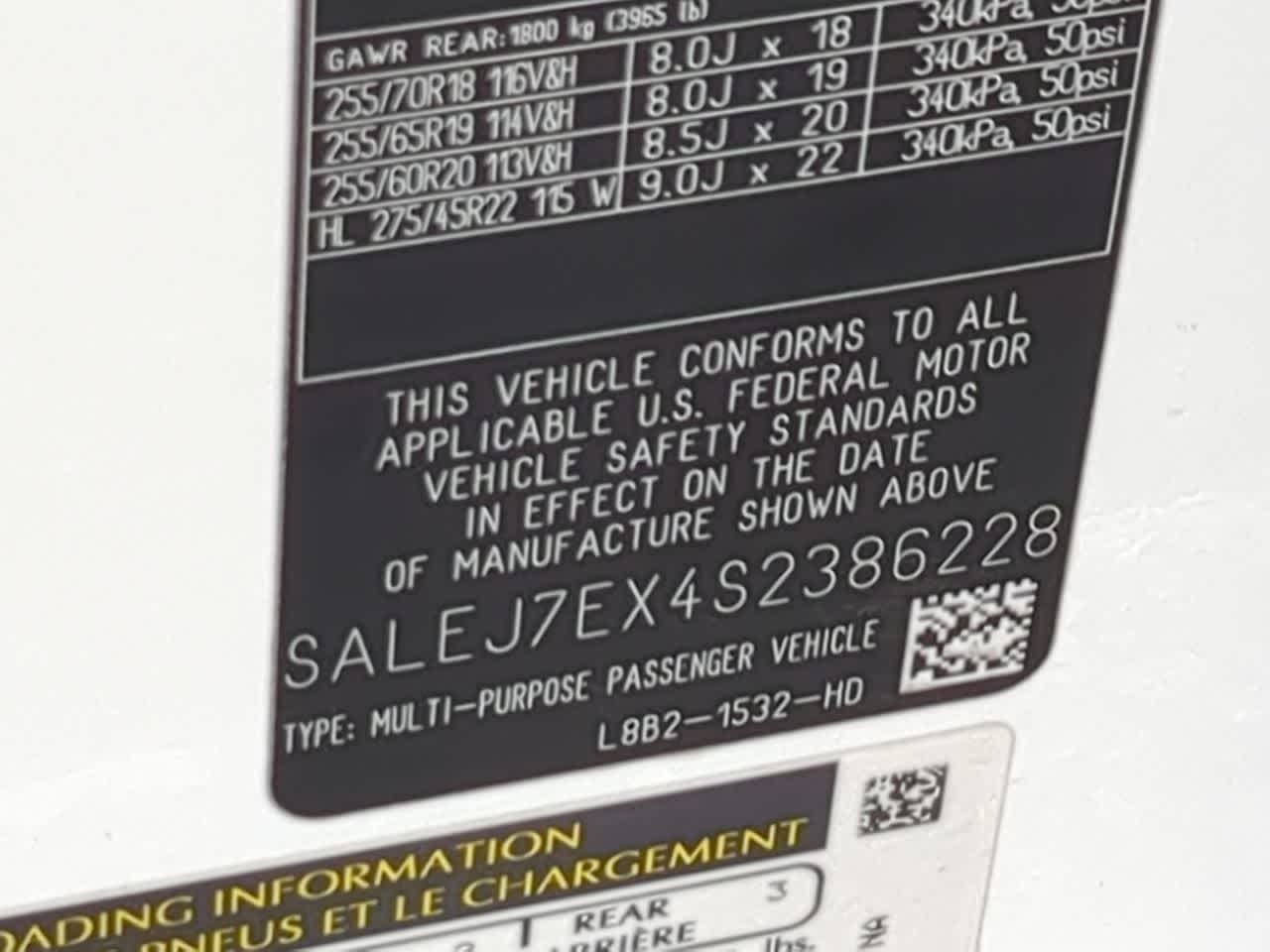 Thumbnail: 2025 Land Rover Defender - 39