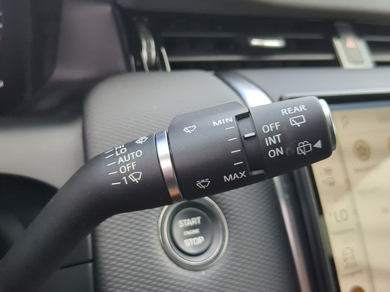 Thumbnail: 2025 Land Rover Discovery Sport - 26