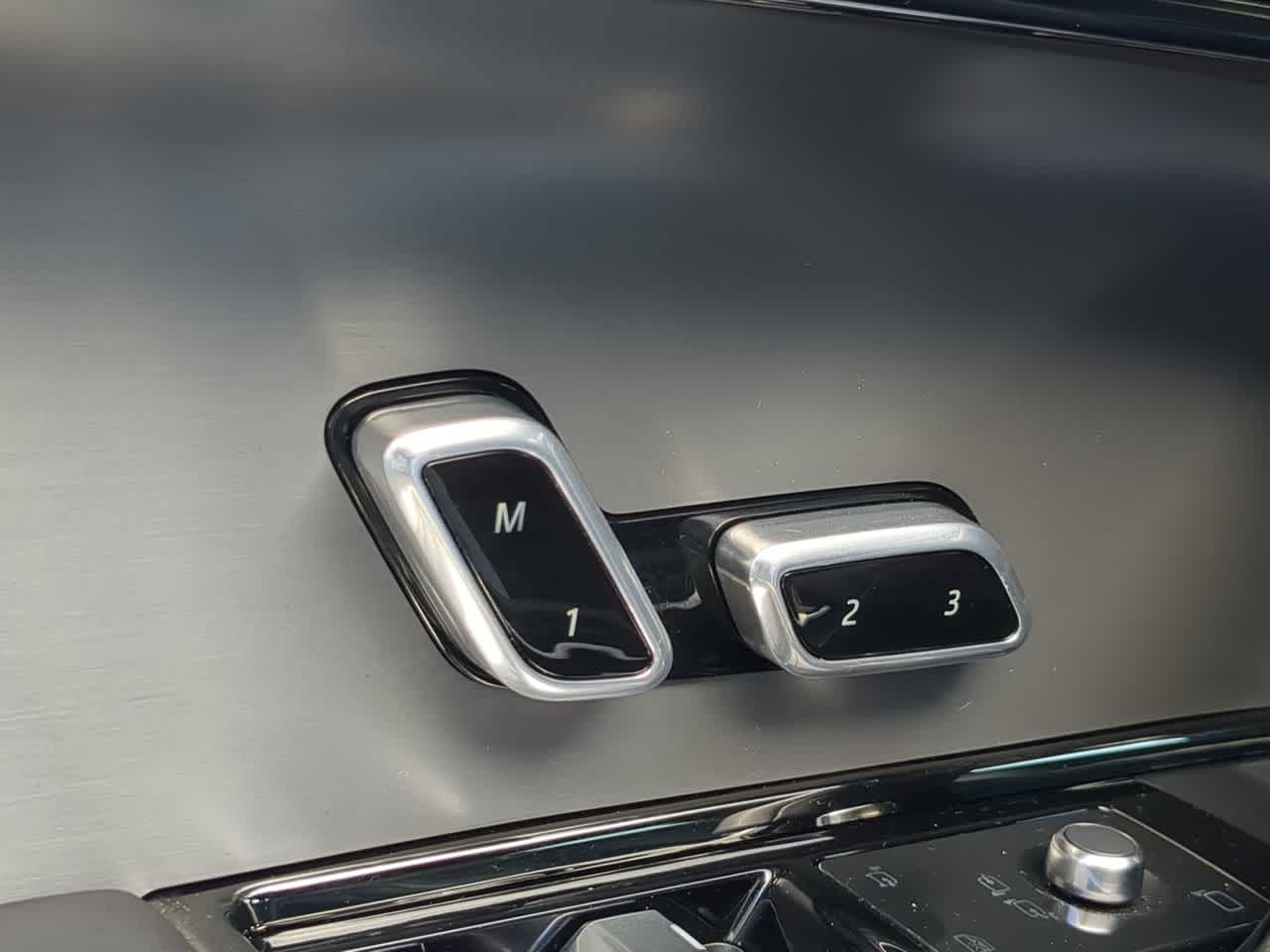 Thumbnail: 2024 Land Rover Range Rover Sport - 16