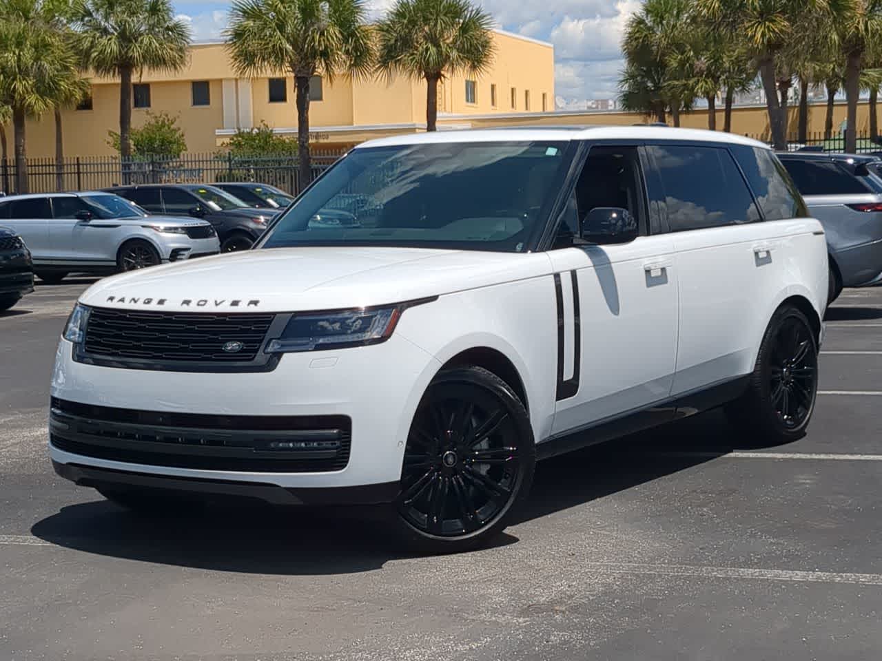 Thumbnail: 2024 Land Rover Range Rover - 1