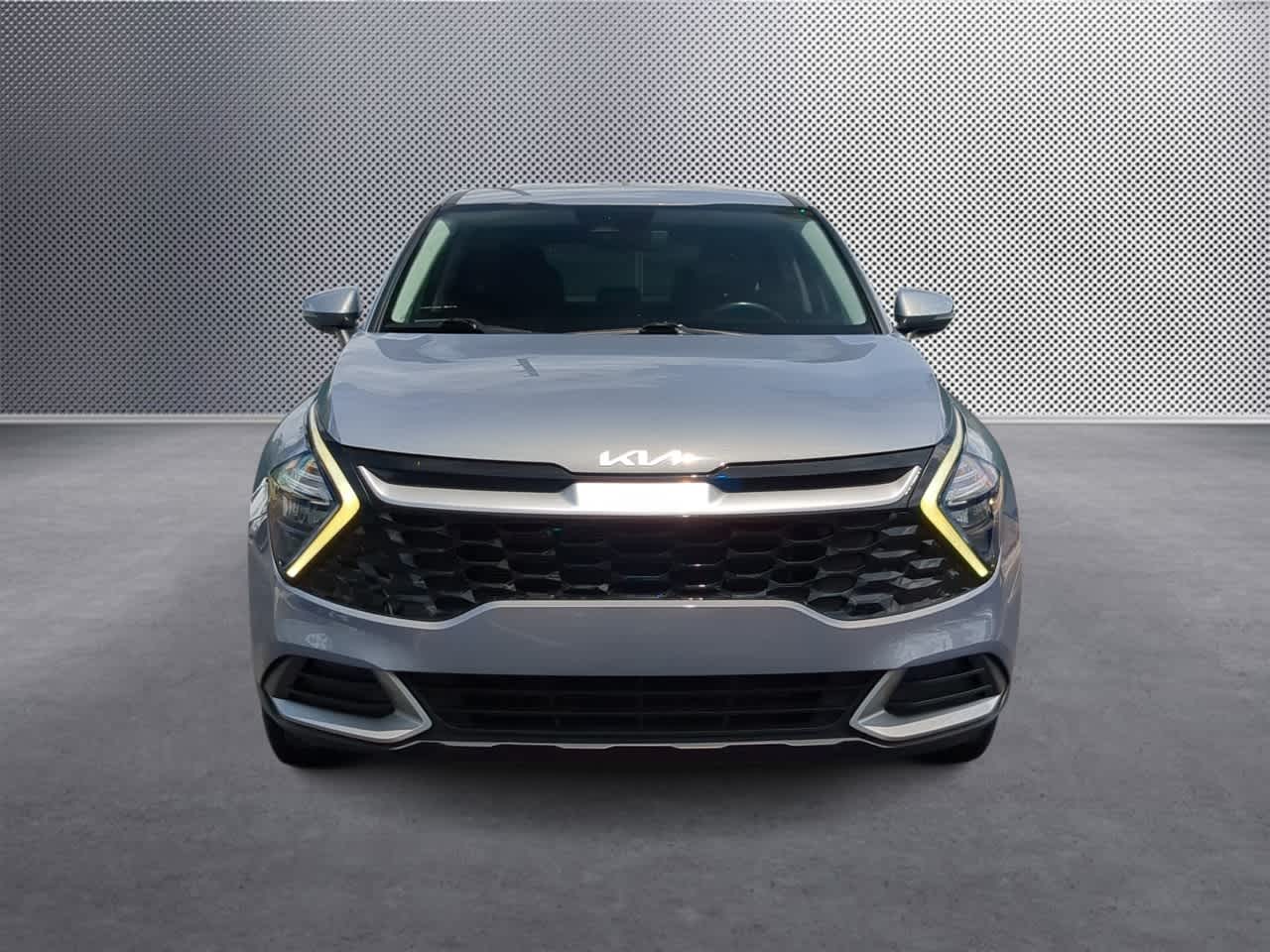 Thumbnail: 2023 Kia Sportage - 3