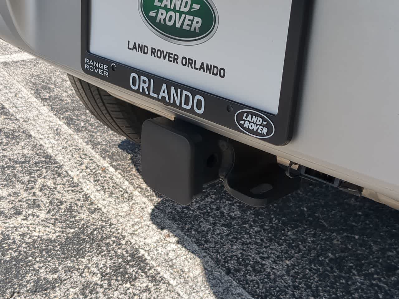 Thumbnail: 2023 Land Rover Defender - 38