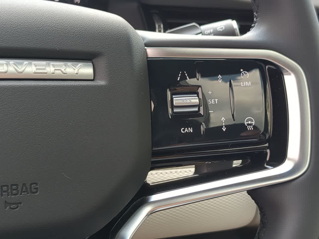 Thumbnail: 2025 Land Rover Discovery Sport - 27