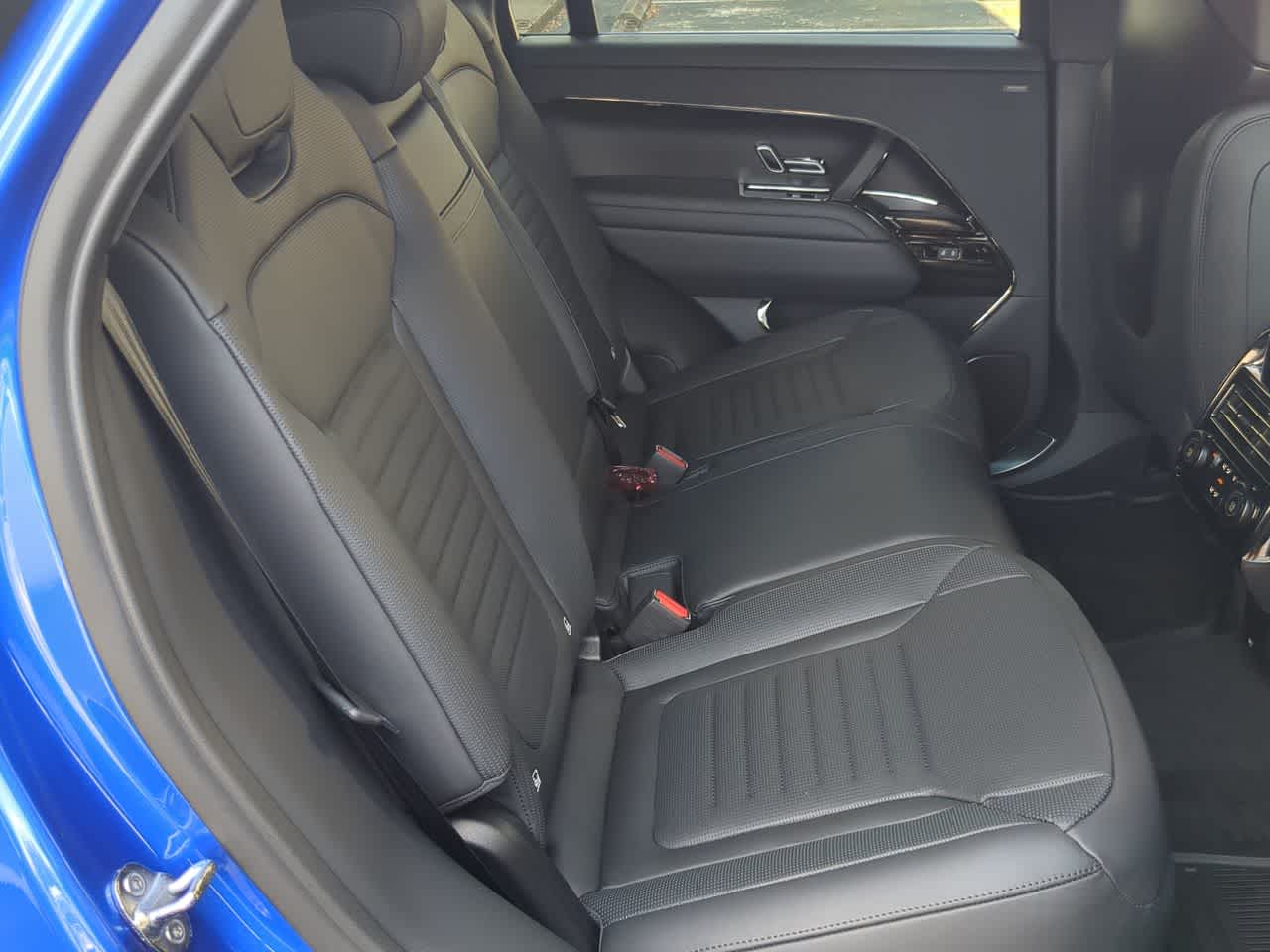 Thumbnail: 2026 Land Rover Range Rover Sport - 21