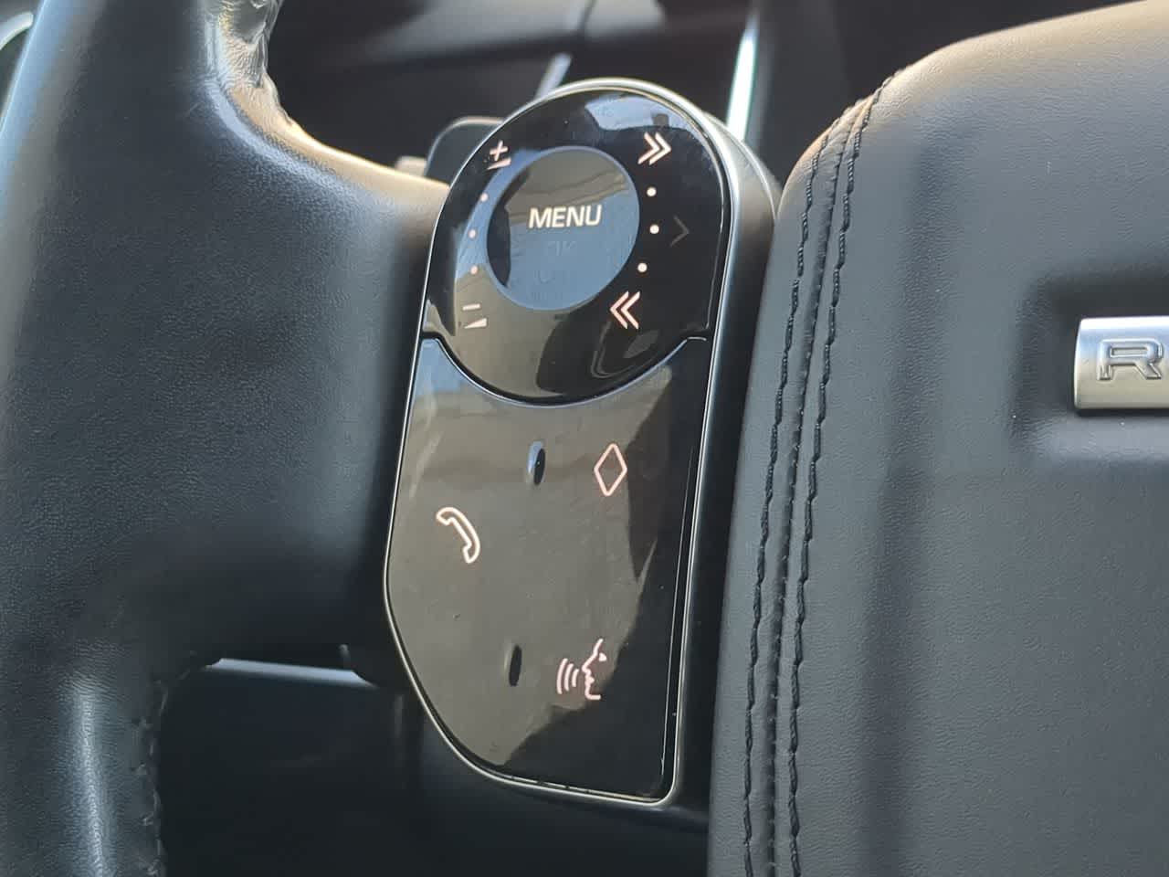 Thumbnail: 2020 Land Rover Range Rover - 24