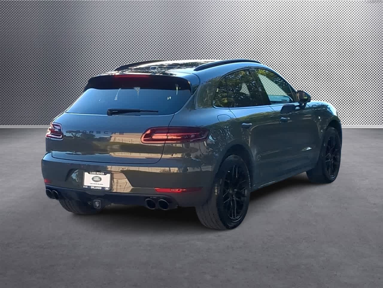 Thumbnail: 2018 Porsche Macan - 8