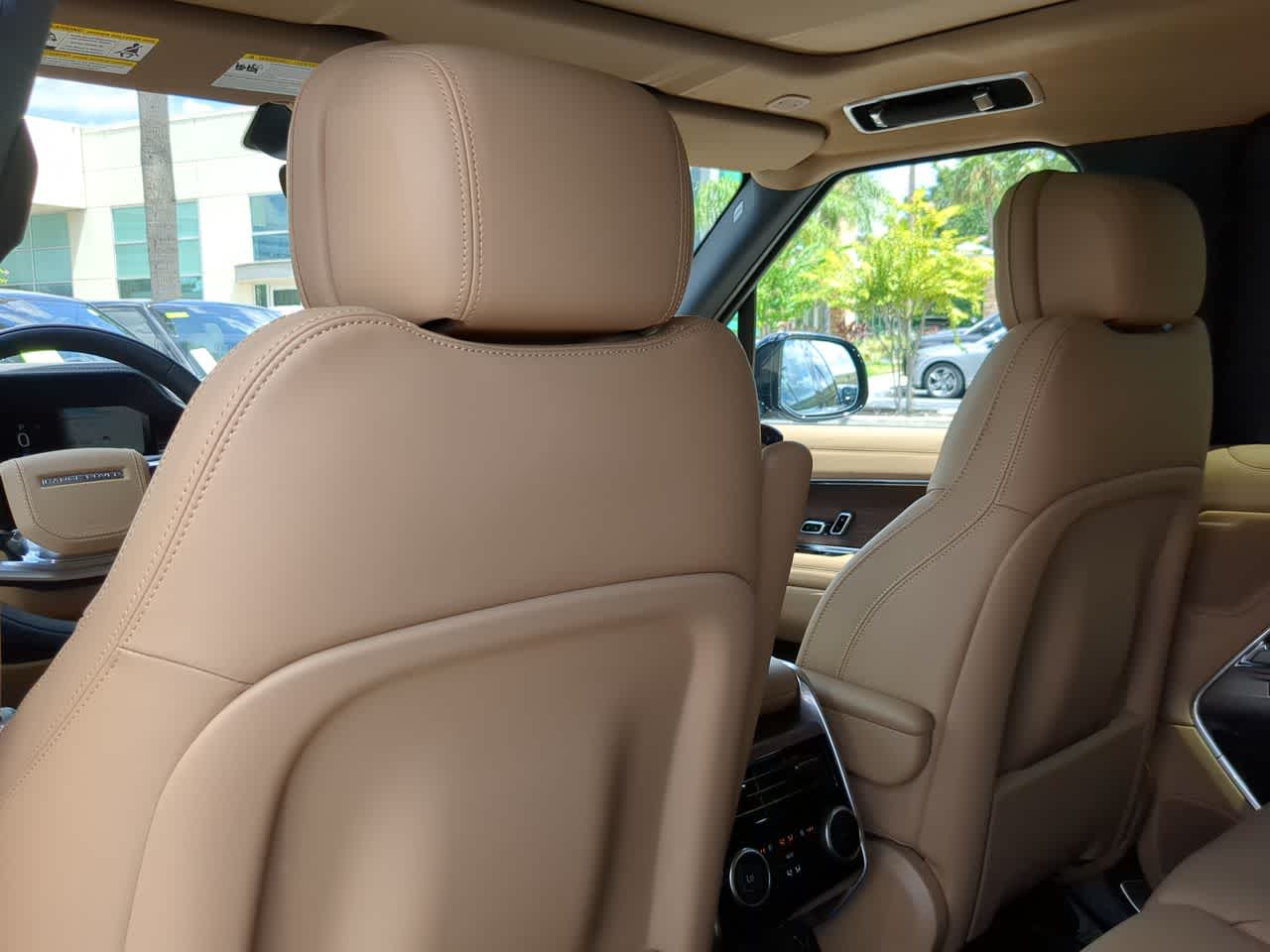 Thumbnail: 2025 Land Rover Range Rover - 17
