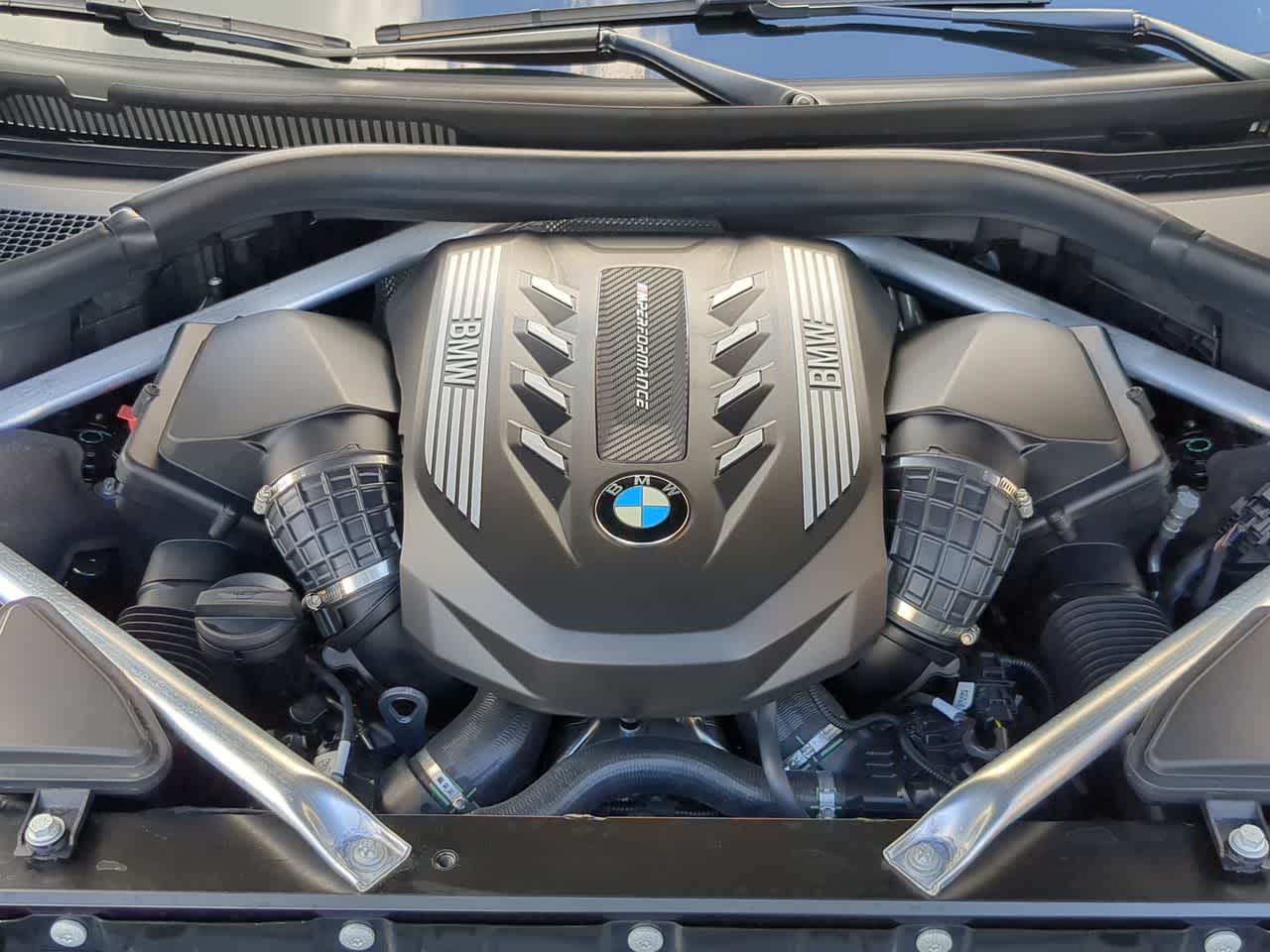 Thumbnail: 2021 BMW X7 - 15