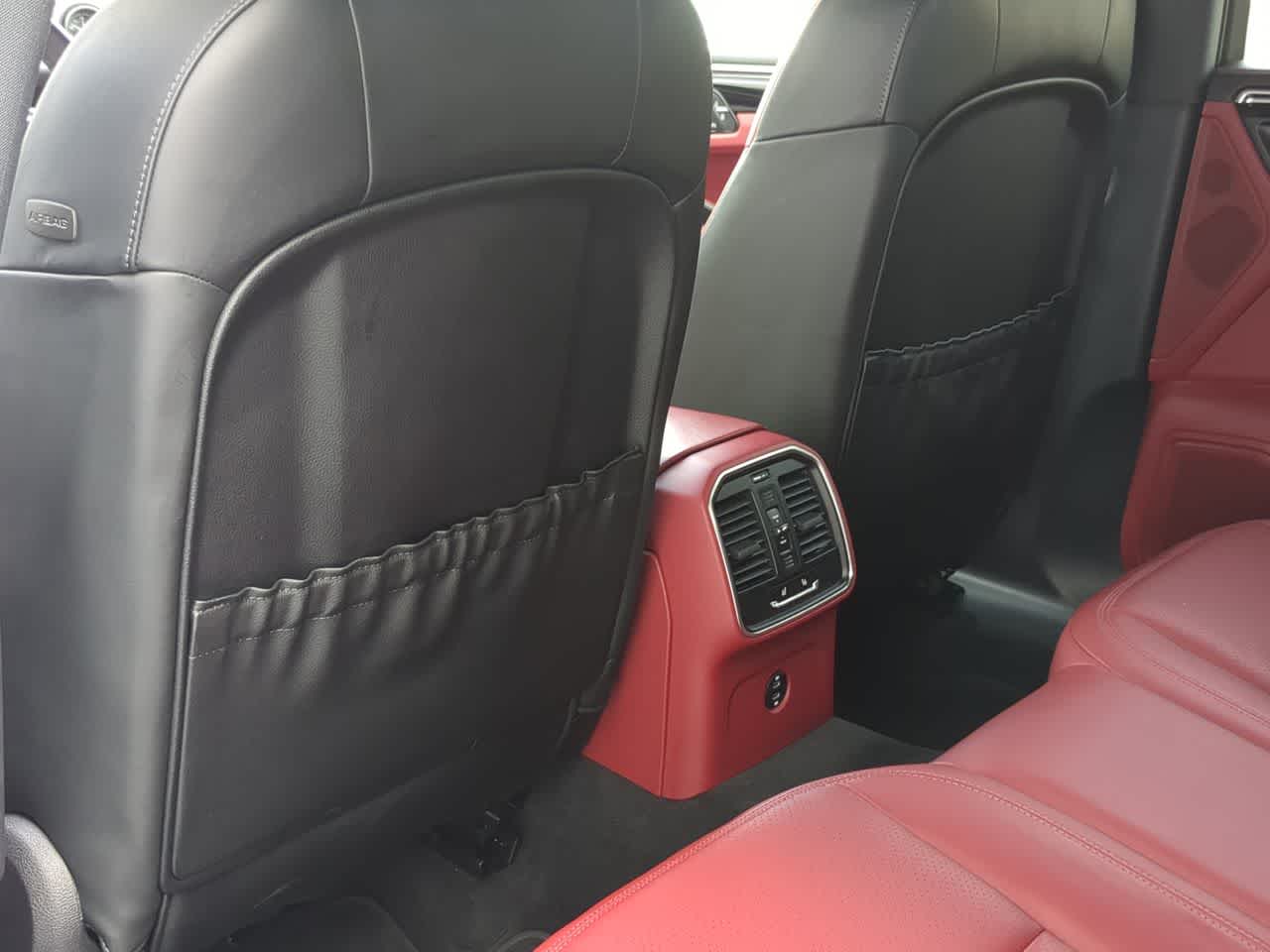 Thumbnail: 2024 Porsche Macan - 19