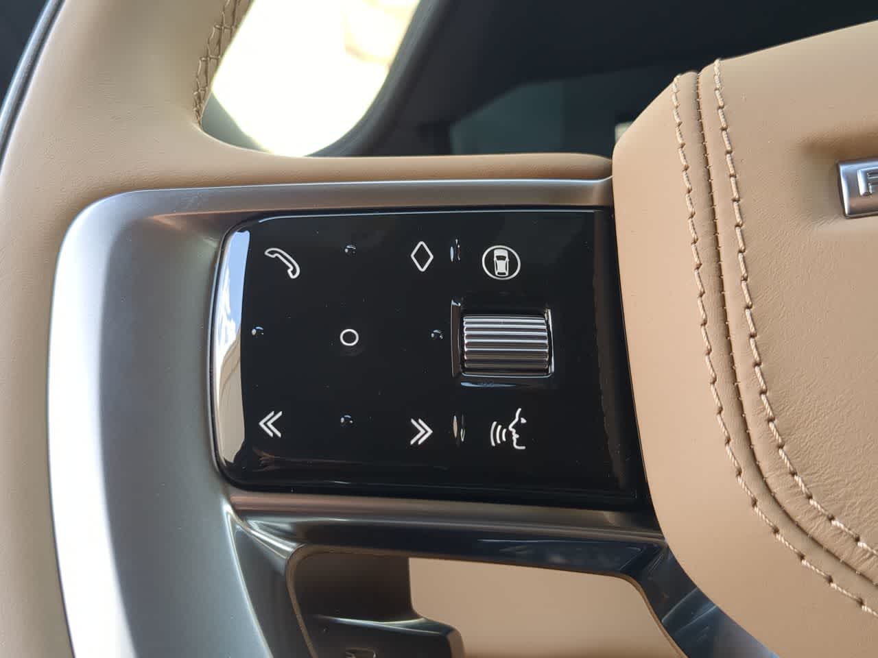 Thumbnail: 2026 Land Rover Range Rover - 26