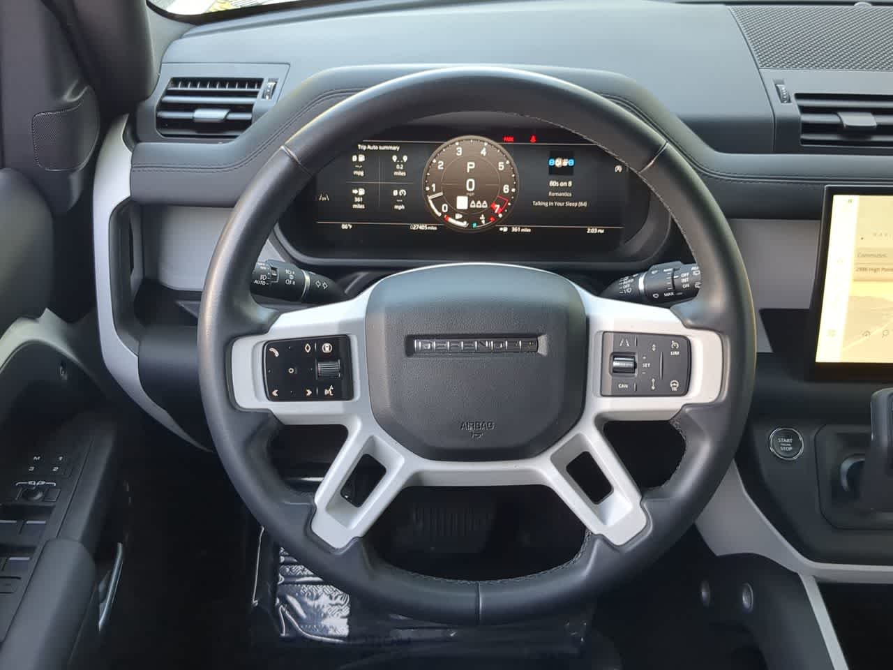 Thumbnail: 2025 Land Rover Defender - 25