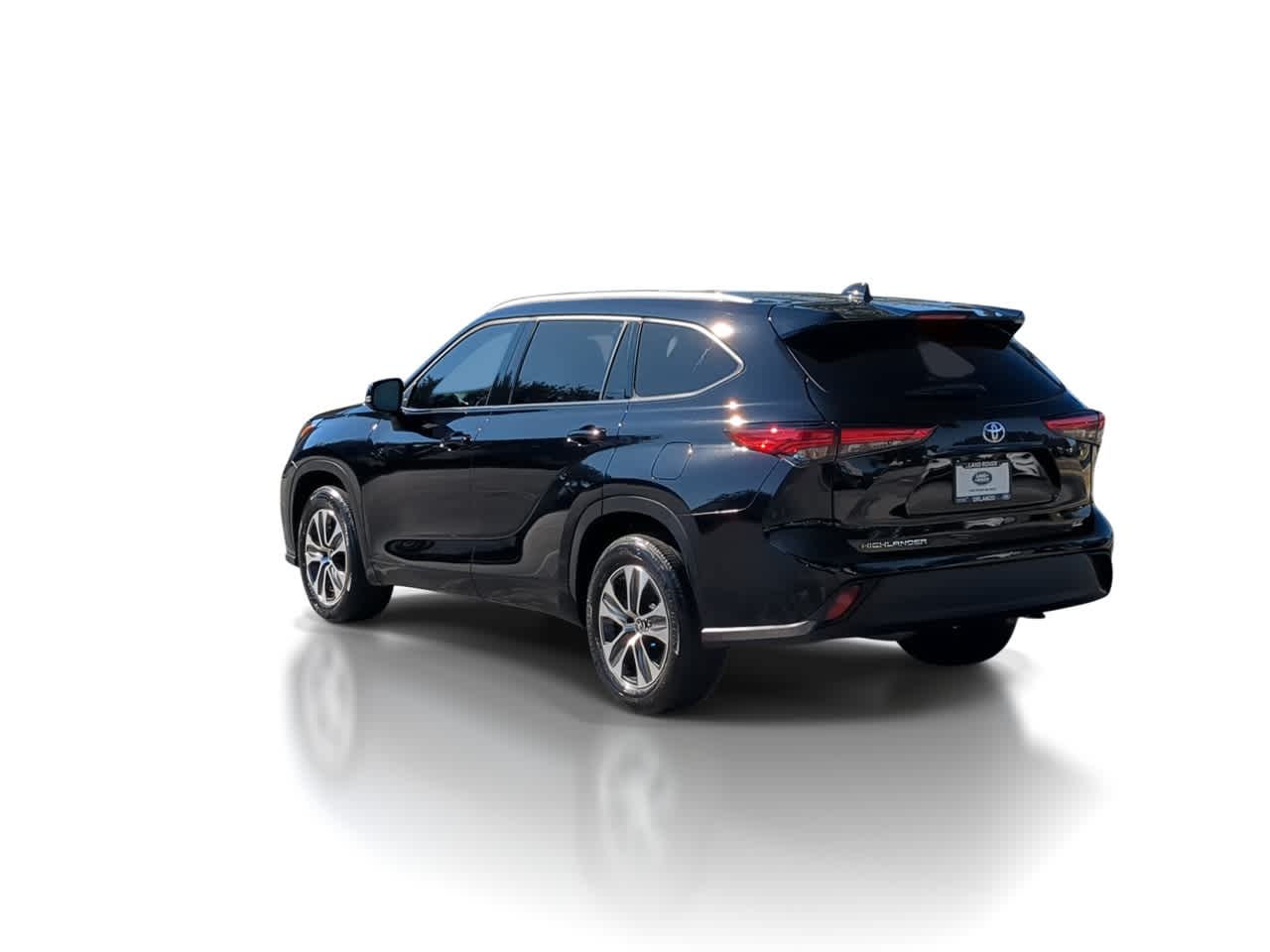 Thumbnail: 2022 Toyota Highlander - 6