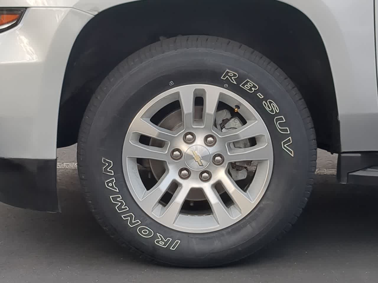 Thumbnail: 2019 Chevrolet Suburban - 13