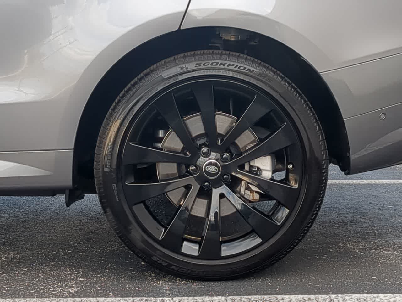 Thumbnail: 2025 Land Rover Range Rover Sport - 14