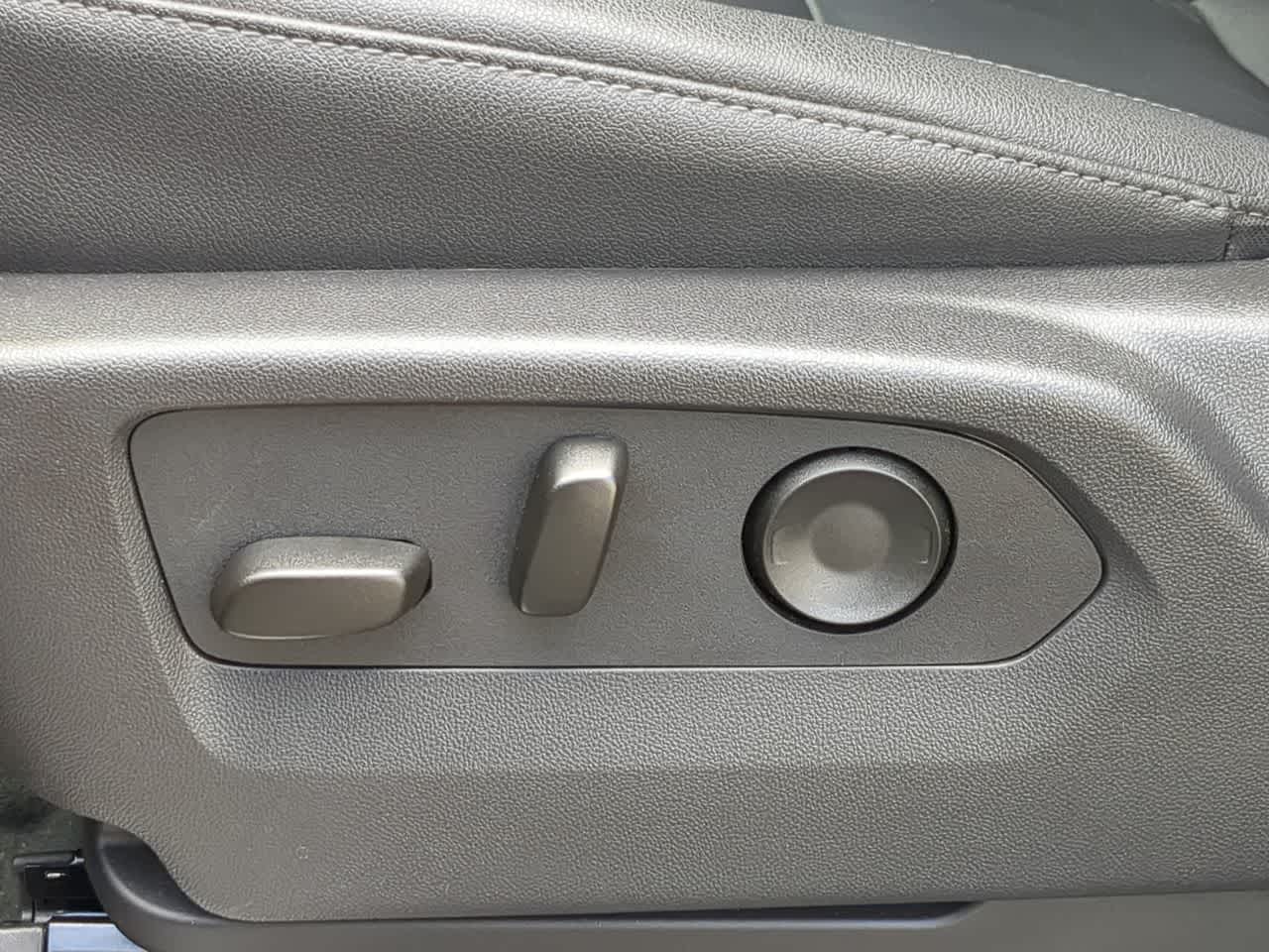 Thumbnail: 2025 Chevrolet Silverado 1500 - 16