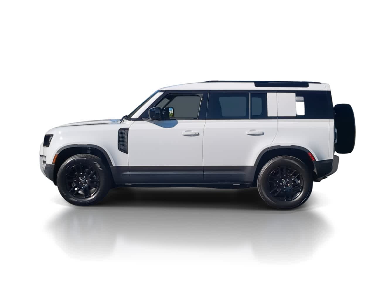 Thumbnail: 2025 Land Rover Defender - 5