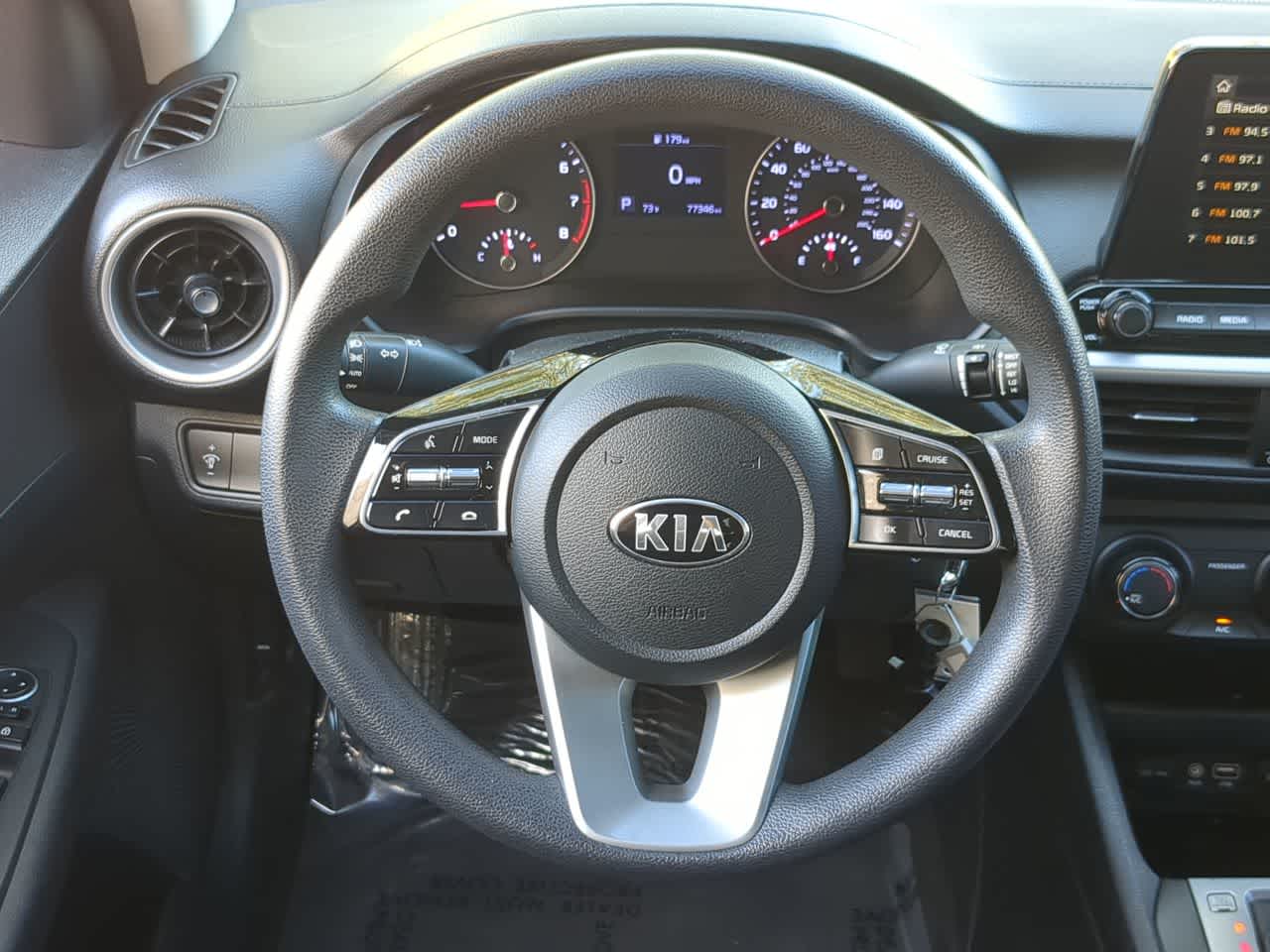 Thumbnail: 2020 Kia Forte - 21