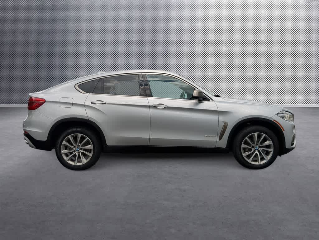 Thumbnail: 2018 BMW X6 - 9