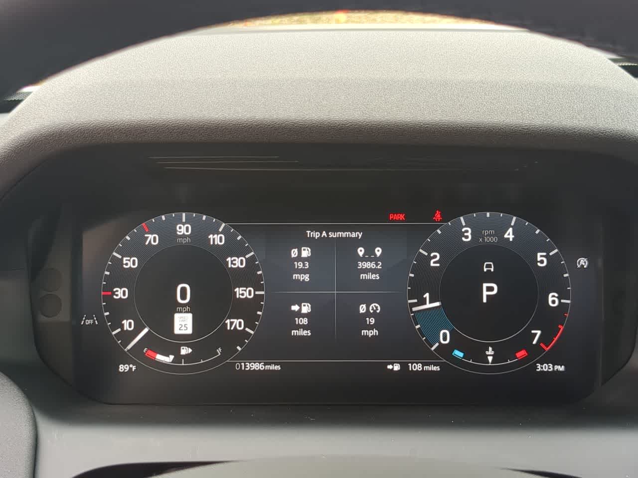 Thumbnail: 2025 Land Rover Discovery Sport - 36