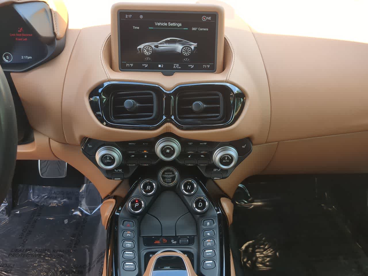 Thumbnail: 2020 Aston Martin Vantage - 22