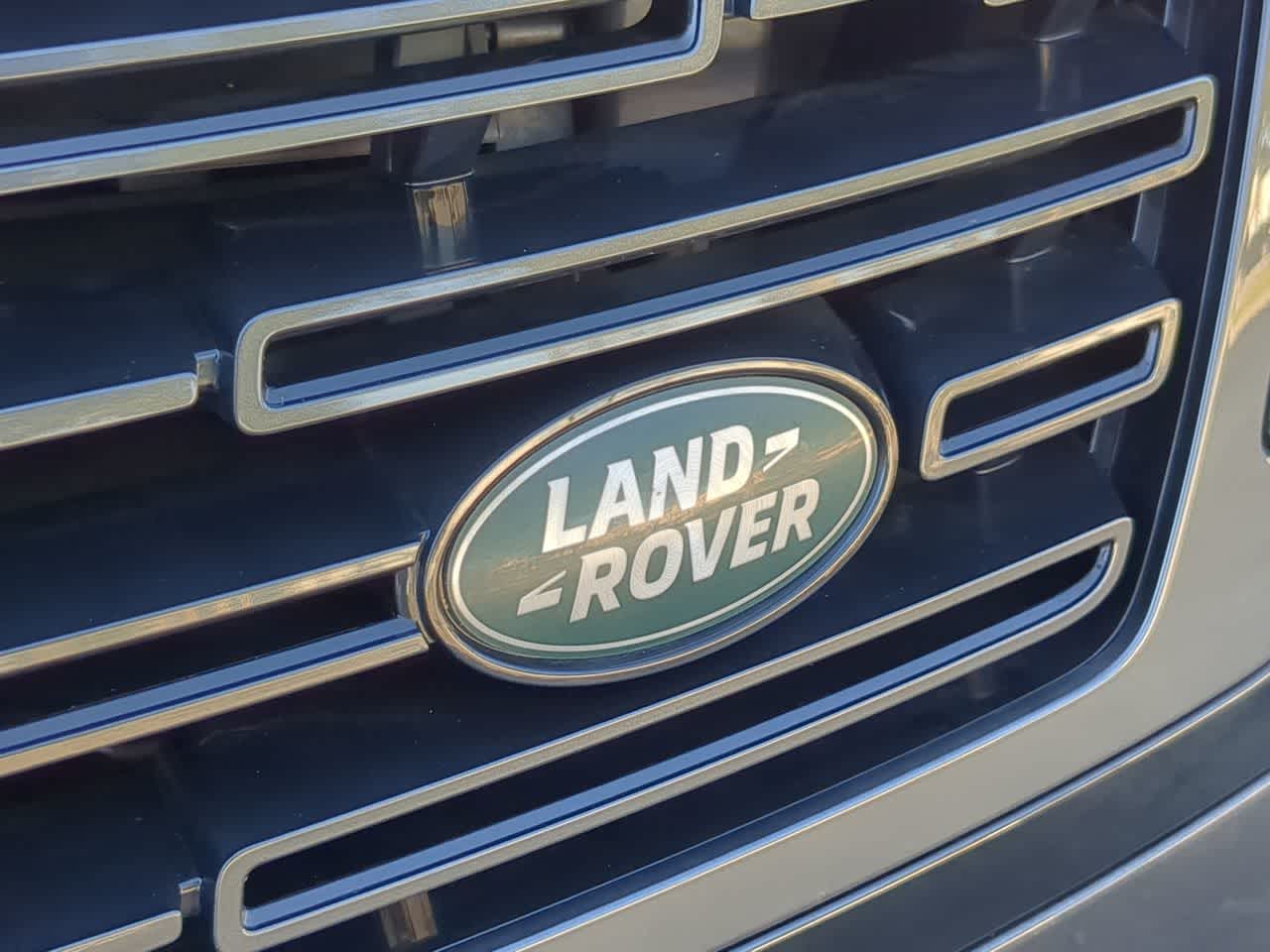 Thumbnail: 2025 Land Rover Range Rover - 12