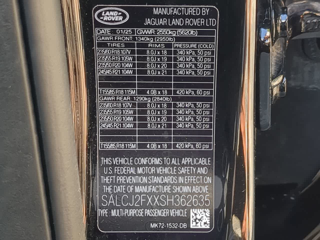 Thumbnail: 2025 Land Rover Discovery Sport - 39