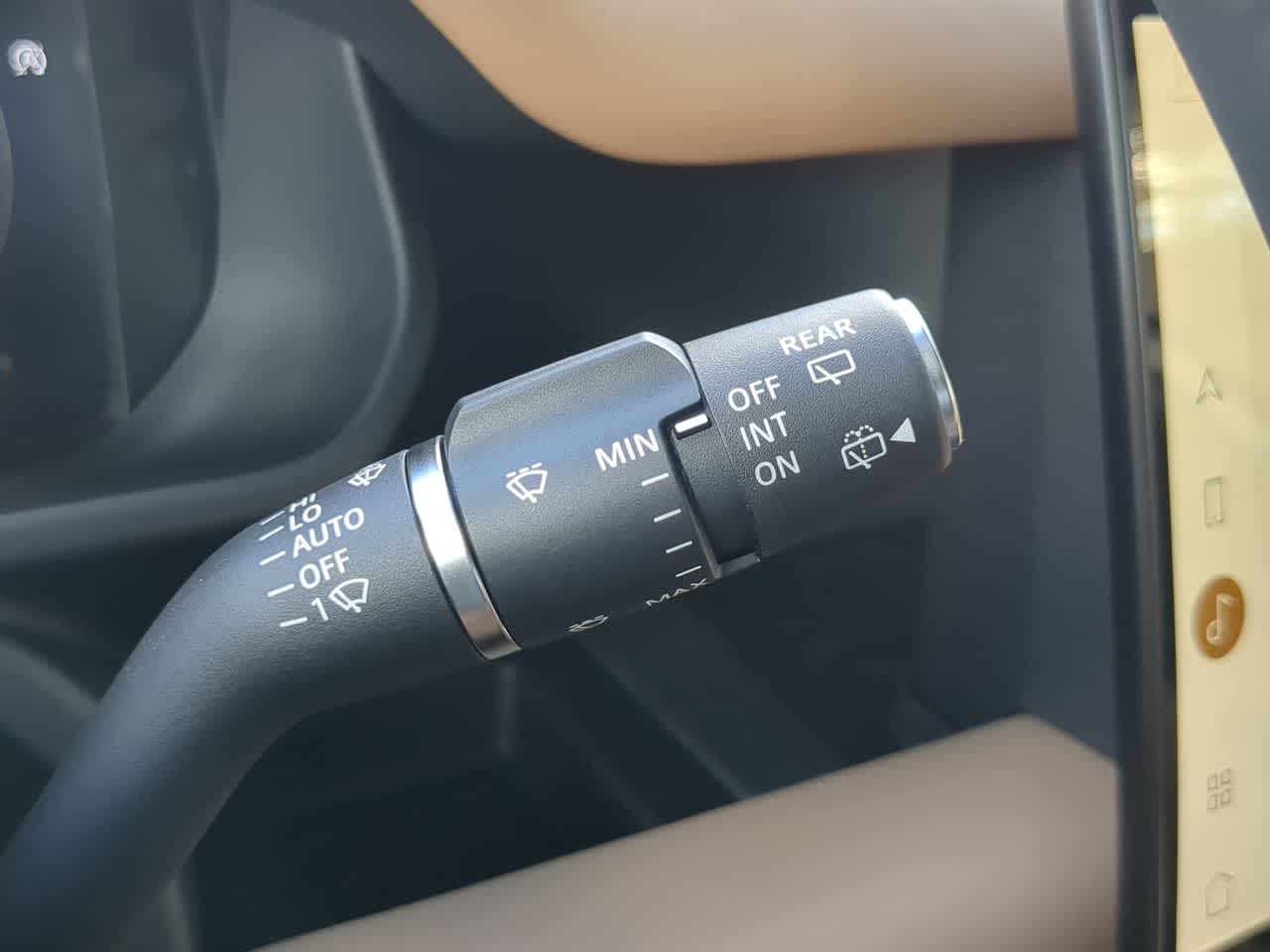 Thumbnail: 2026 Land Rover Defender - 28