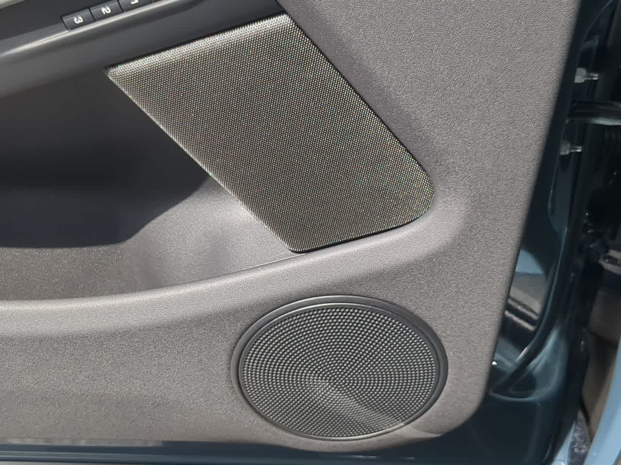 Thumbnail: 2026 Land Rover Range Rover Evoque - 33