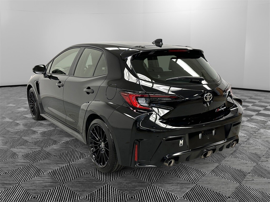 2024 Toyota Corolla GR Premium photo 3