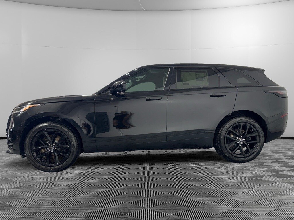 2026 Land Rover Range Rover Velar SE photo 2