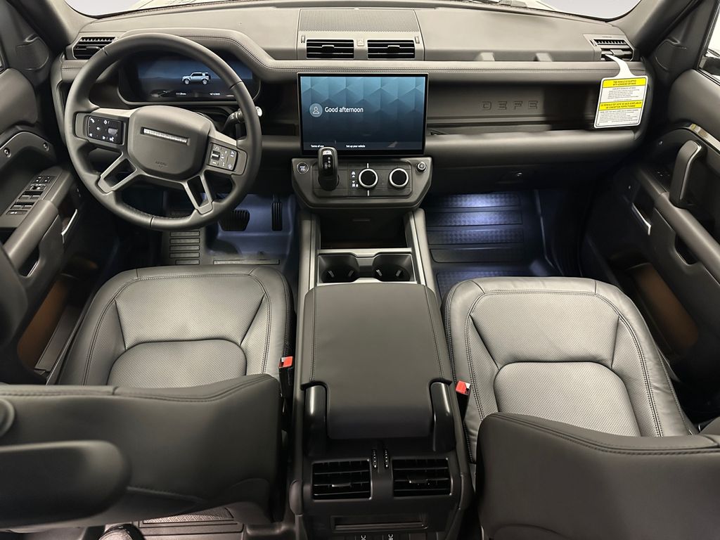 2026 Land Rover Defender X-Dynamic SE - Photo 10