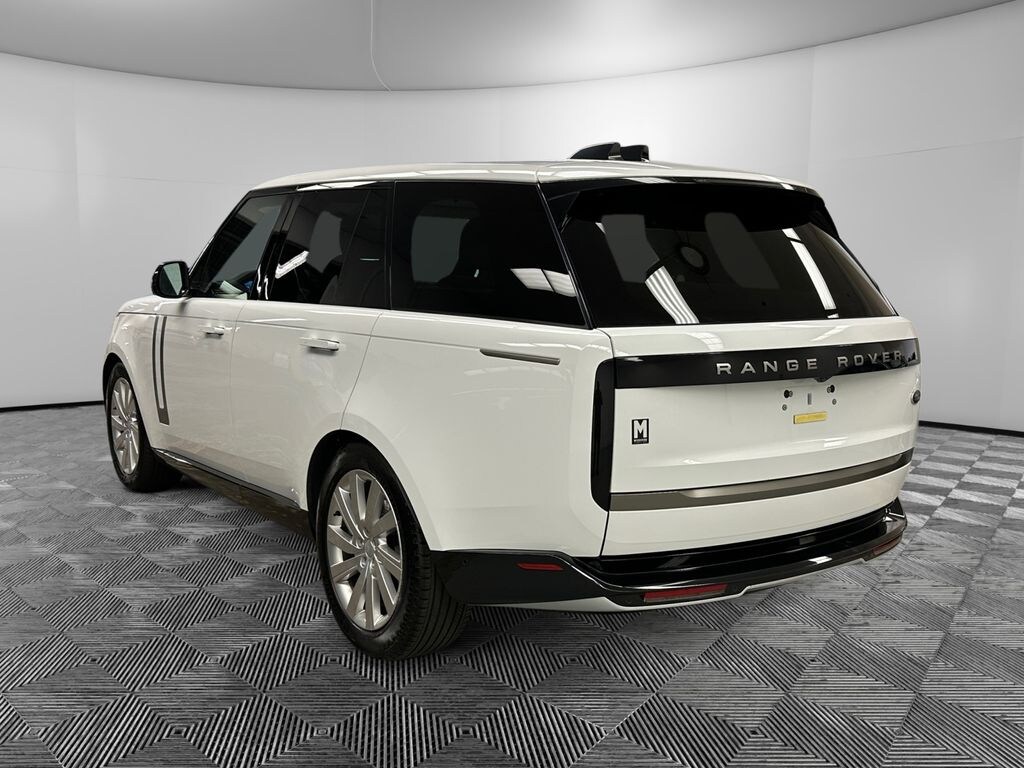 Used 2023 Land Rover Range Rover SE SUV