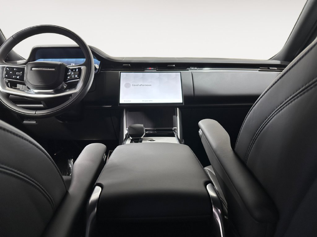 2025 Land Rover Range Rover SE - Photo 12