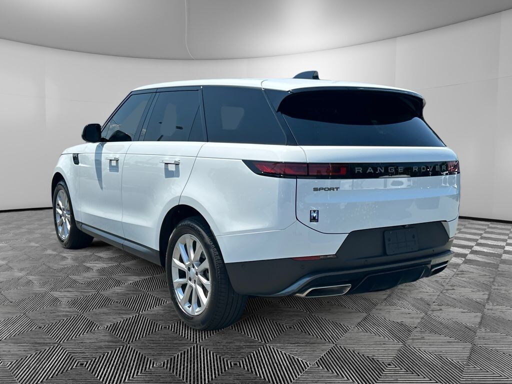 Used 2025 Land Rover Range Rover Sport SE SUV