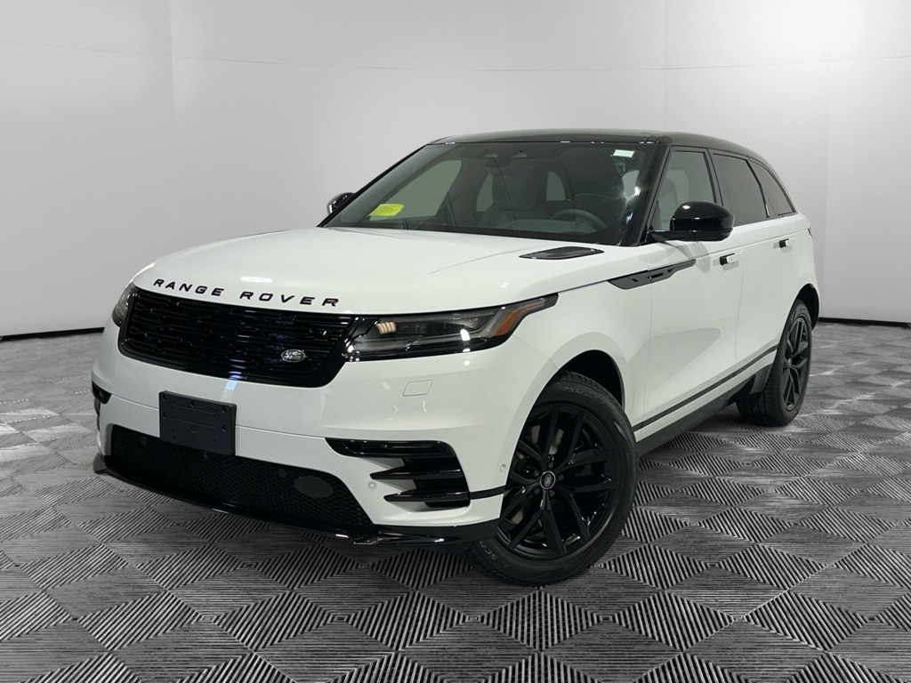 2026 Land Rover Range Rover Velar Dynamic SE's photo