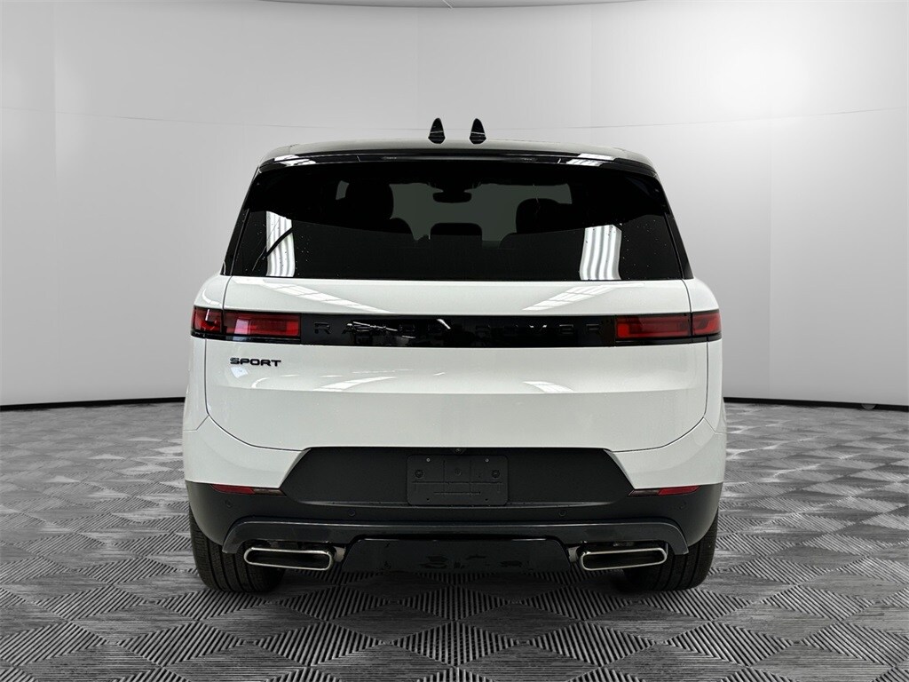 2025 Land Rover Range Rover Sport SE photo 4