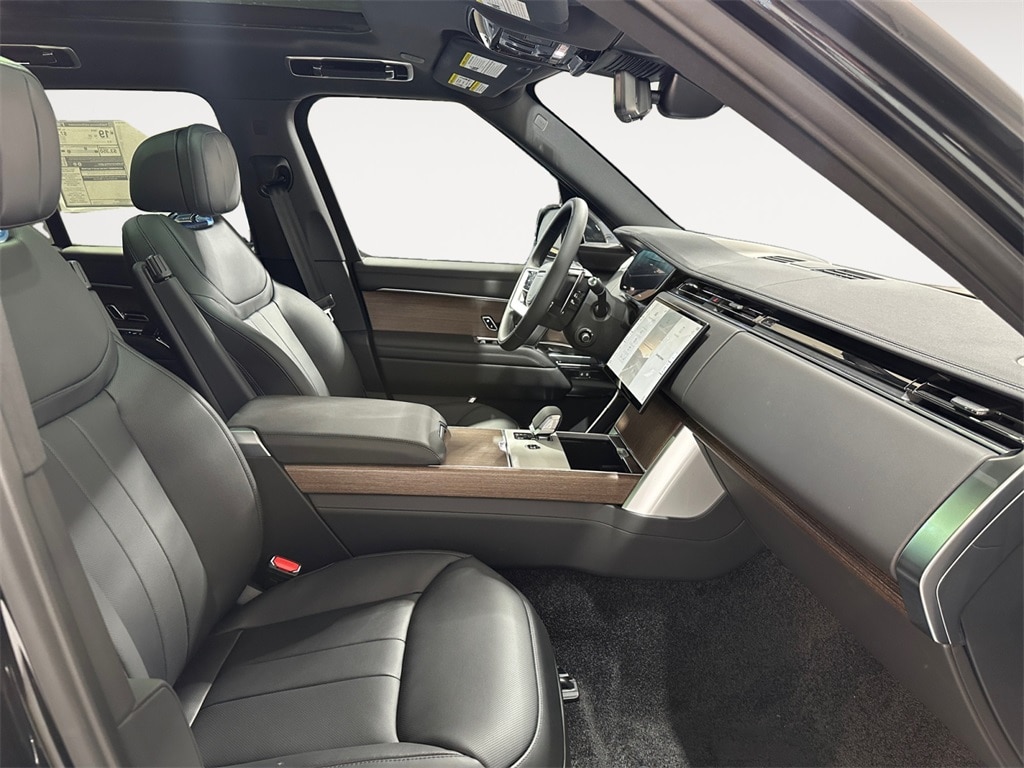 2025 Land Rover Range Rover SE - Photo 14
