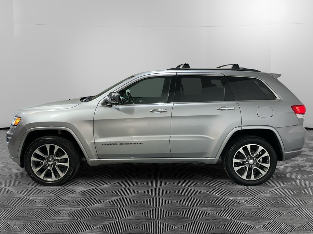 Used 2017 Jeep Grand Cherokee Overland SUV