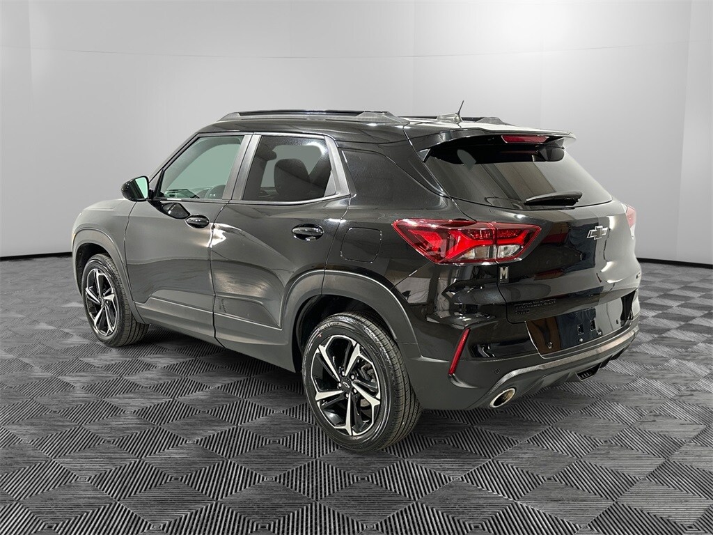2023 Chevrolet Trailblazer RS photo 2