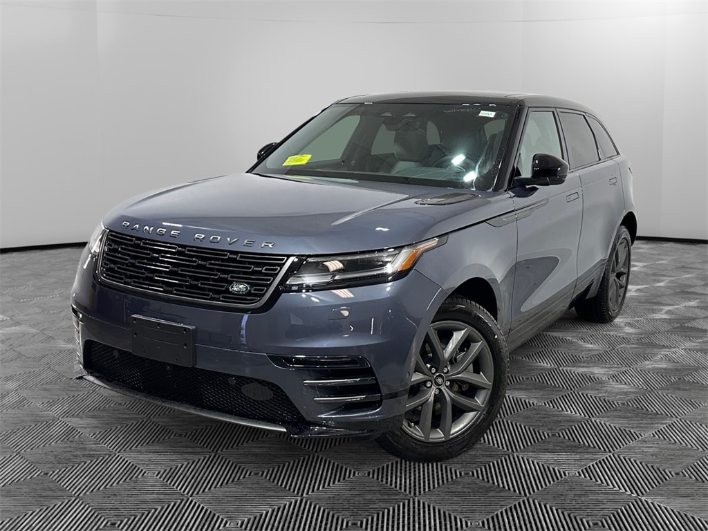 2026 Land Rover Range Rover Velar Dynamic SE